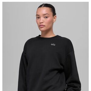 ALO Yoga Accolade Black Crewneck Pullover Sweatshirt